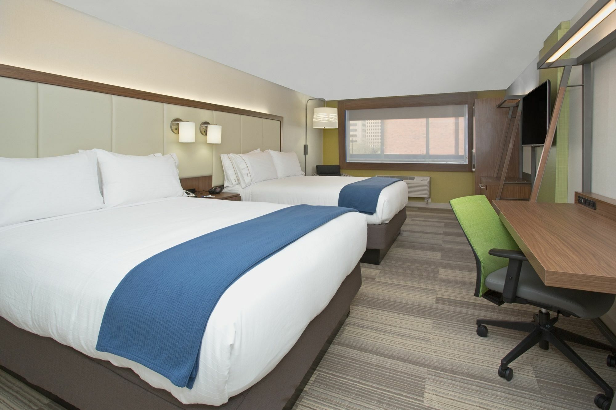 Holiday Inn Express & Suites - Houston East - Beltway 8 By Ihg Cloverleaf Экстерьер фото